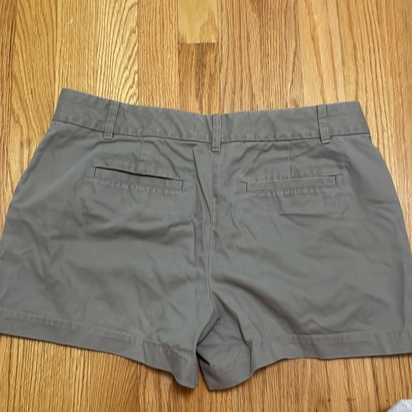 LOFT SHORTS - Picture 2 of 2